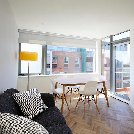 Hostel Blackhall Place Self Catering *